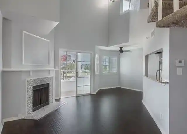Property at 1010 Allen St Unit 1229, Dallas, TX, 75204, 1 bed, 1 bath, [object Object]