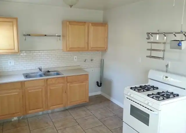 Property at 4092 Green Ave, Los Alamitos, CA, 90720, 2 beds, 1 bath, [object Object]