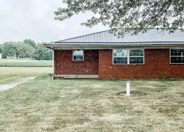 Property at Ashwood Acres - 1871 IN-32, Crawfordsville, IN, 47933, 2 beds, 1 bath, [object Object]