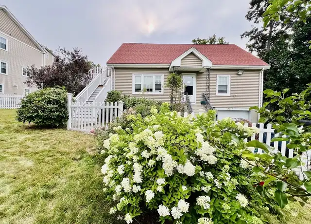 Property at 158 Houghton St Unit B, Worcester, MA, 01604, 2 beds, 1 bath, [object Object]