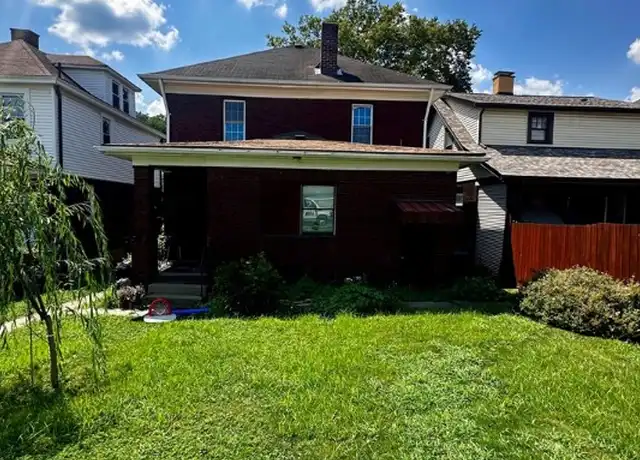 Property at 136 Amelia St Unit 2, McKees Rocks, PA, 15136, 2 beds, 1 bath, [object Object]