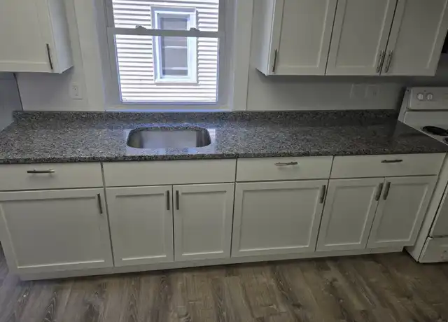 Property at 198 Crescent St Unit 1, Athol, MA, 01331, 2 beds, 1 bath, [object Object]