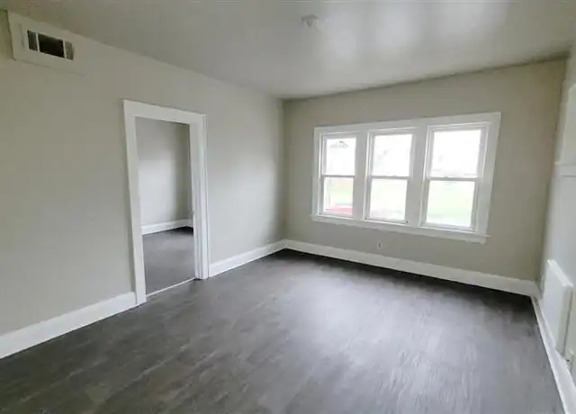 Property at 2491 S 7th St Unit 1, Milwaukee, WI, 53215, 2 beds, 1 bath, [object Object]