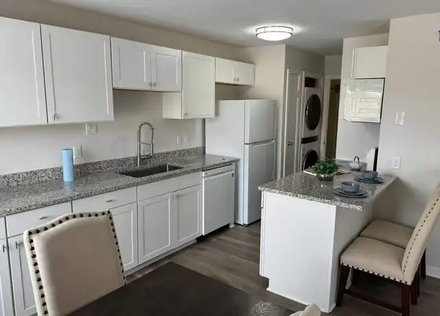 Property at 12660 Ashford Point Dr #706, Houston, TX, 77082, 1 bed, 1 bath, [object Object]