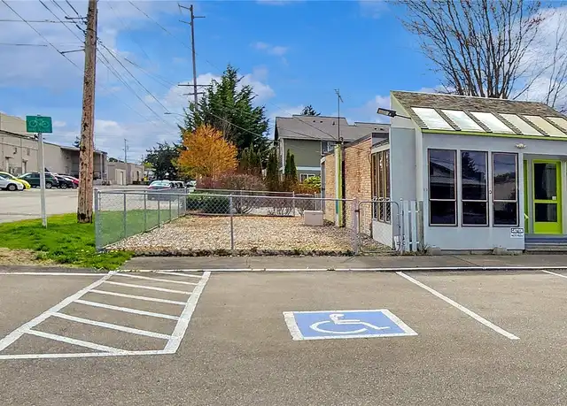 Property at 1075 NE 7th Ave, Oak Harbor, WA, 98277, 0 beds, 1 bath, [object Object]