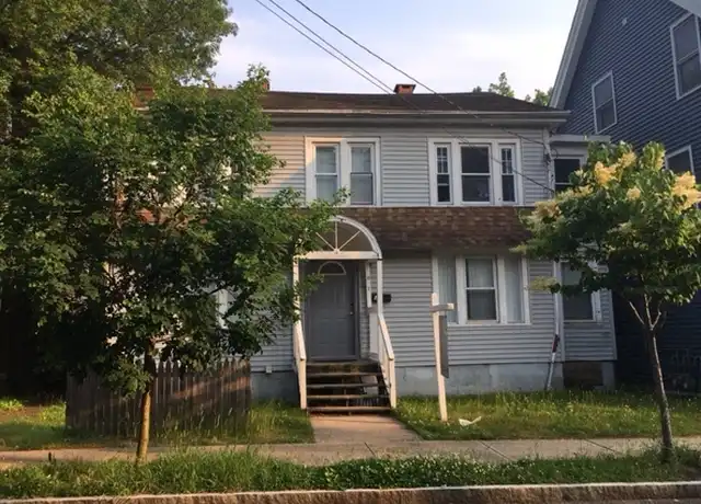 Property at 28 Compton St #2, New Haven, CT, 06511, 3 beds, 1 bath, [object Object]