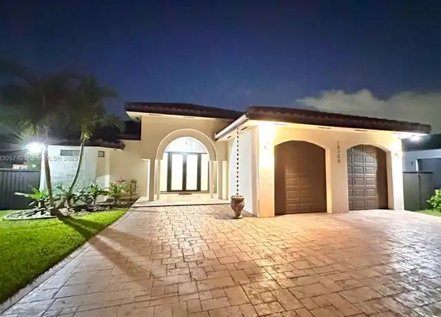 Property at 15750 SW 90th Ave, Palmetto Bay, FL, 33157, 5 beds, 3.5 baths, [object Object]