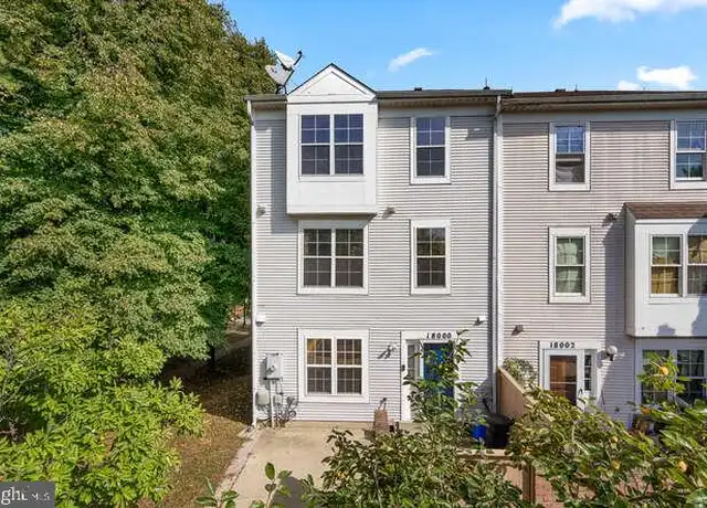Property at 18000 Singing Pine Cir, Montgomery Village, MD, 20886, 3 beds, 2.5 baths, [object Object]