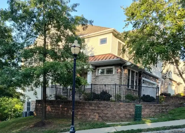 Property at 19 Summit Dr, Caldwell, NJ, 07006, 4 beds, 3.5 baths, [object Object]