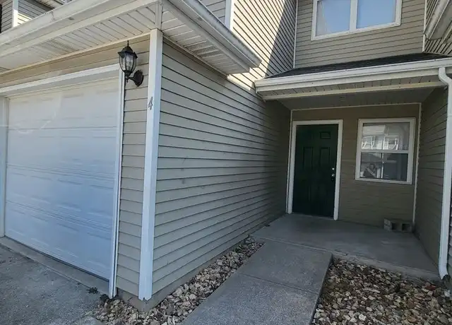 Property at 1100 Crow St Unit 4, Webb City, MO, 64870, 3 beds, 1.5 baths, [object Object]