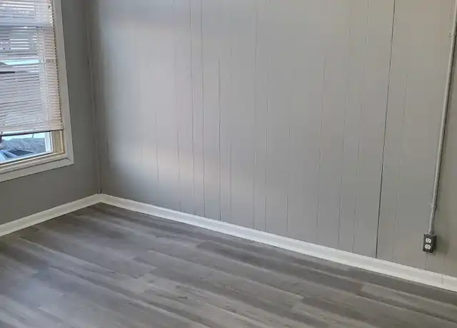 Property at 890 Rice St Unit 1, St Paul, MN, 55117, 1 bed, 1 bath, [object Object]