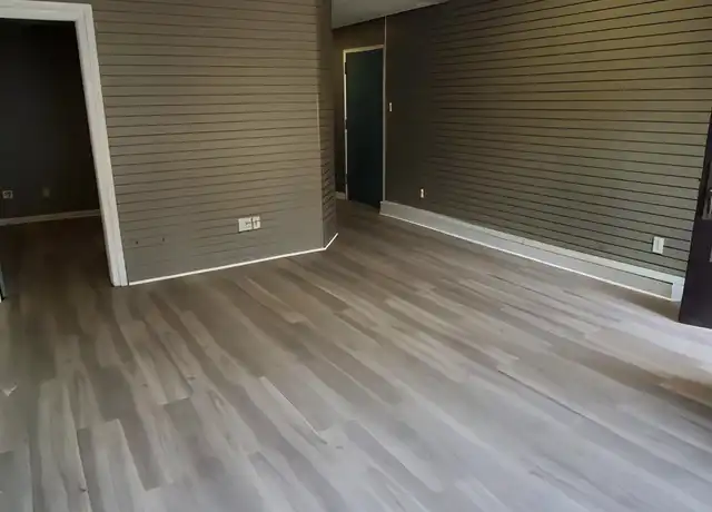 Property at 890 Rice St Unit 1, St Paul, MN, 55117, 1 bed, 1 bath, [object Object]