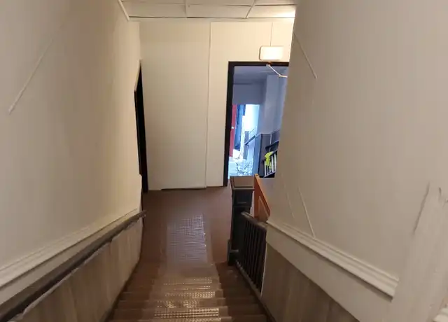 Property at 890 Rice St Unit 1, St Paul, MN, 55117, 1 bed, 1 bath, [object Object]