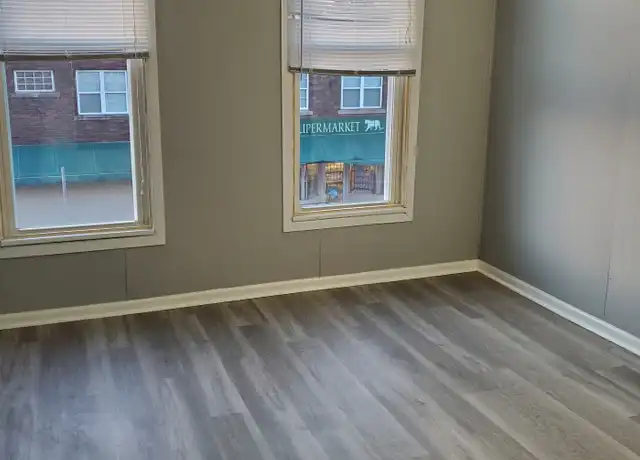 Property at 890 Rice St Unit 1, St Paul, MN, 55117, 1 bed, 1 bath, [object Object]