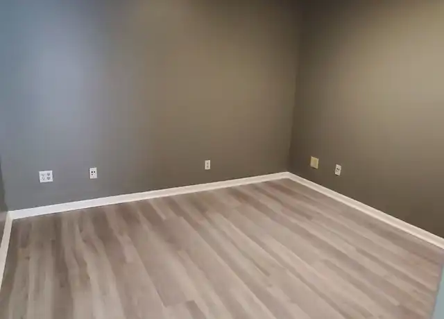 Property at 890 Rice St Unit 1, St Paul, MN, 55117, 1 bed, 1 bath, [object Object]