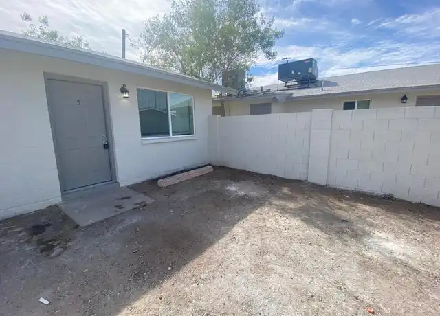Property at 1310 W Cochise Dr Unit 5, Phoenix, AZ, 85021, 1 bed, 1 bath, [object Object]