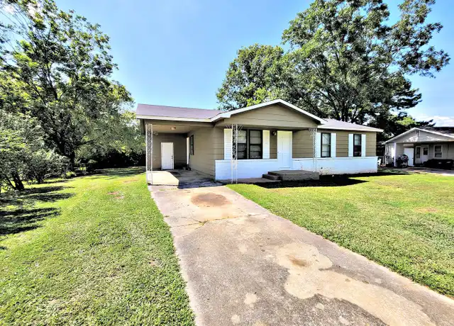 Property at 116 Blueberry Ln SW, Decatur, AL, 35601, 3 beds, 2 baths, [object Object]