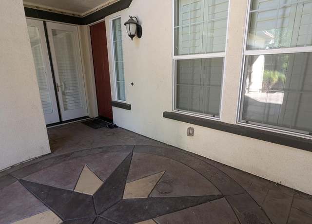 Photo of 132 S Estados St, Tracy, CA 95391