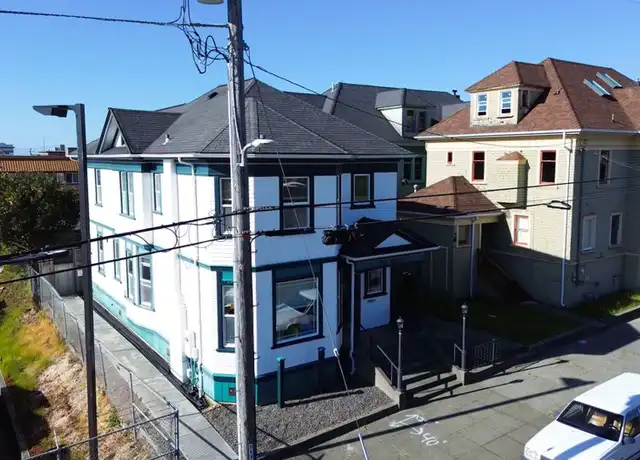 Property at 369 8th St Unit B, Eureka, CA, 95501, 2 beds, 1.5 baths, [object Object]