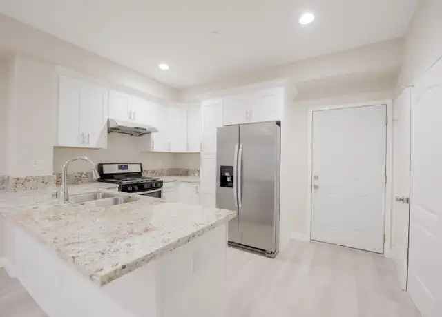 Property at 14041 Locust St Unit 308, Westminster, CA, 92683, 1 bed, 1 bath, [object Object]