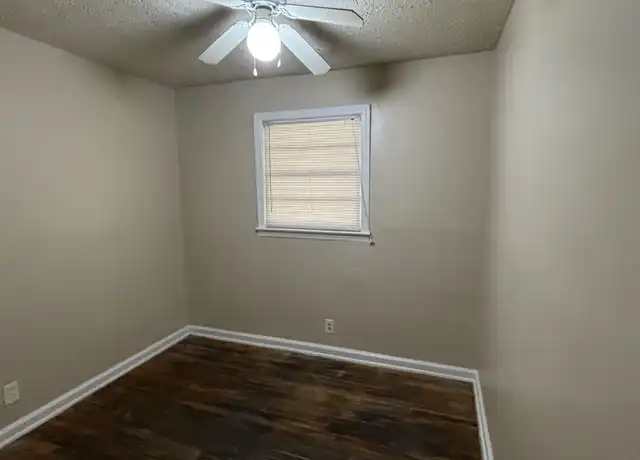 Property at 1020 Vera Dr, Columbus, GA, 31906, 3 beds, 1 bath, [object Object]
