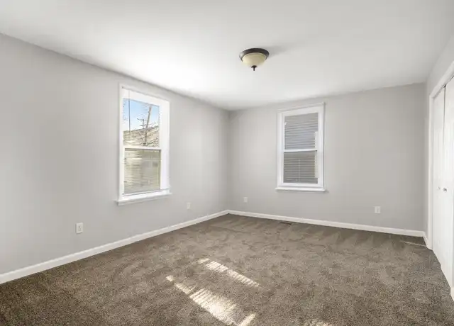 Property at 705 E 3rd St, Mishawaka, IN, 46544, 2 beds, 1 bath, [object Object]