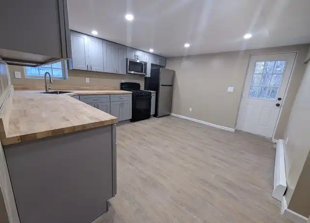Property at 145 Lewis Ln Unit 1, Wallkill, NY, 12589, 3 beds, 1 bath, [object Object]