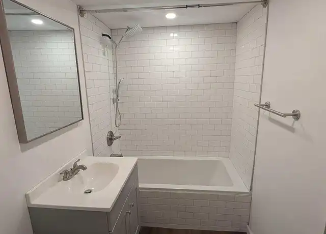 Property at 145 Lewis Ln Unit 1, Wallkill, NY, 12589, 3 beds, 1 bath, [object Object]