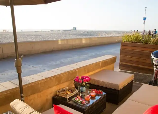 Property at 1728 The Strand #4, Hermosa Beach, CA, 90254, 1 bed, 1 bath, [object Object]