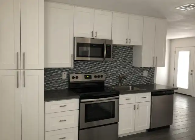 Property at 7102 E Oak St Unit 03, Scottsdale, AZ, 85257, 1 bed, 1 bath, [object Object]