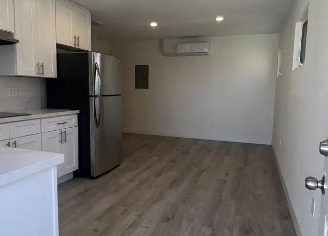 Property at 731 45th St, San Diego, CA, 92102, 1 bed, 1 bath, [object Object]
