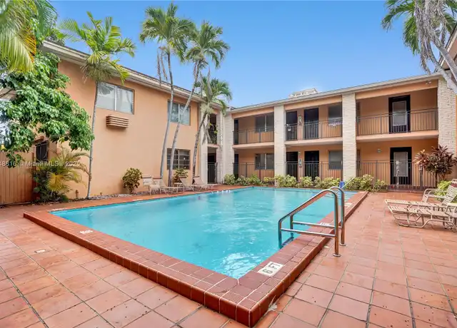 Property at 218 Santillane Ave Unit 3, Coral Gables, FL, 33134, 1 bed, 1.5 baths, [object Object]