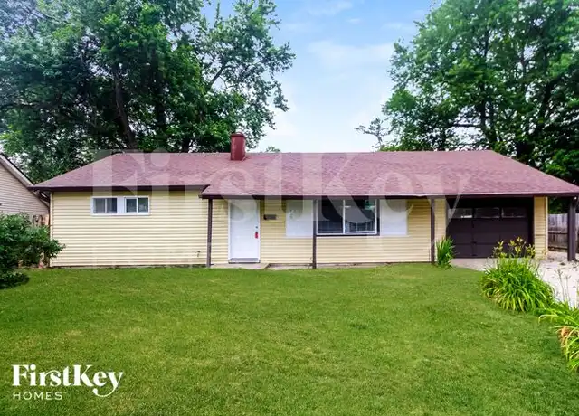 Property at 119 Totten Dr, Greenwood, IN, 46143, 3 beds, 1 bath, [object Object]