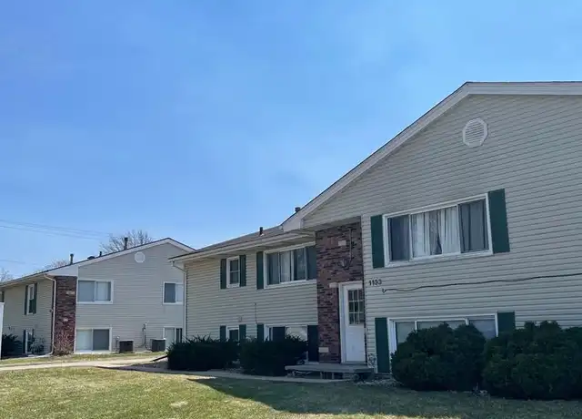 Property at 1133 Dixon Dr, Waterloo, IA, 50701, 1 bed, 1 bath, [object Object]