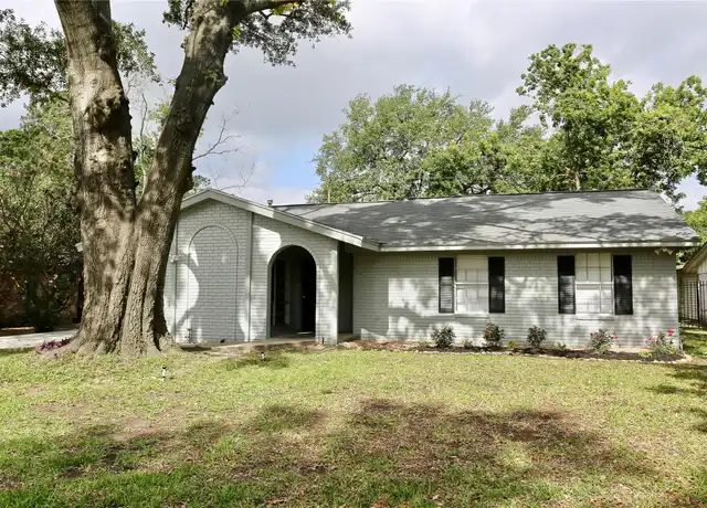 Property at 1135 Murrayhill Dr, Houston, TX, 77043, 3 beds, 2 baths, [object Object]