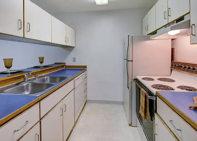 Photo of 9600 Morningside Loop, Anchorage, AK 99515