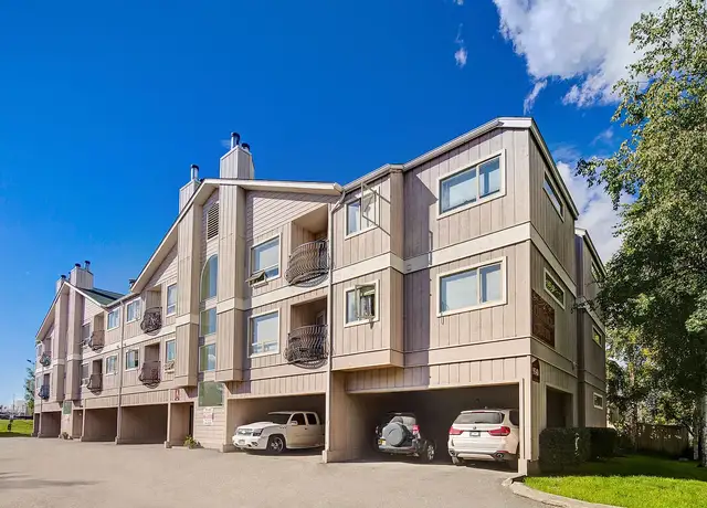 Photo of 9600 Morningside Loop, Anchorage, AK 99515