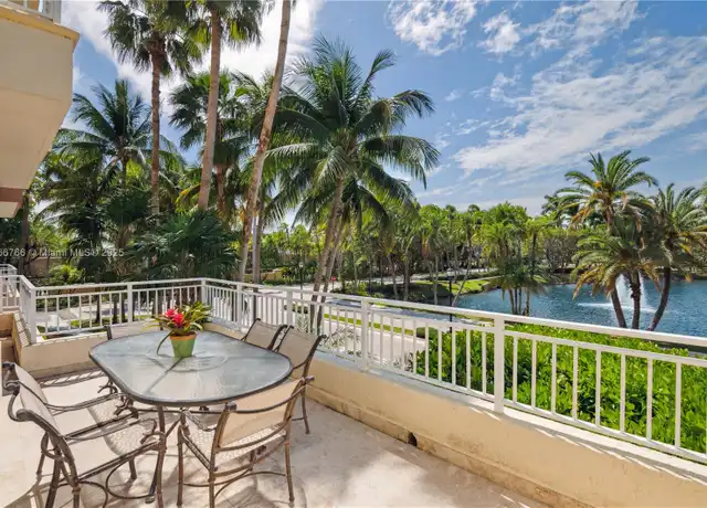 Property at 765 Crandon Blvd #111, Key Biscayne, FL, 33149, 2 beds, 2.5 baths, [object Object]