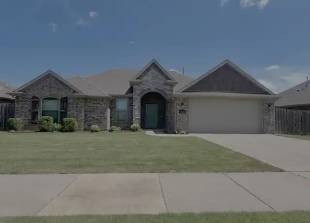Property at 4608 W Wales Dr, Fayetteville, AR, 72704, 3 beds, 2 baths, [object Object]