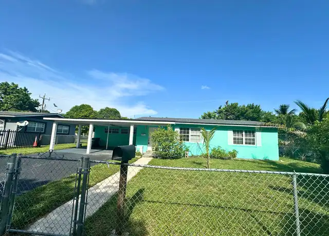 Property at 19341 NE 1st Pl, Miami, FL, 33179, 3 beds, 2 baths, [object Object]