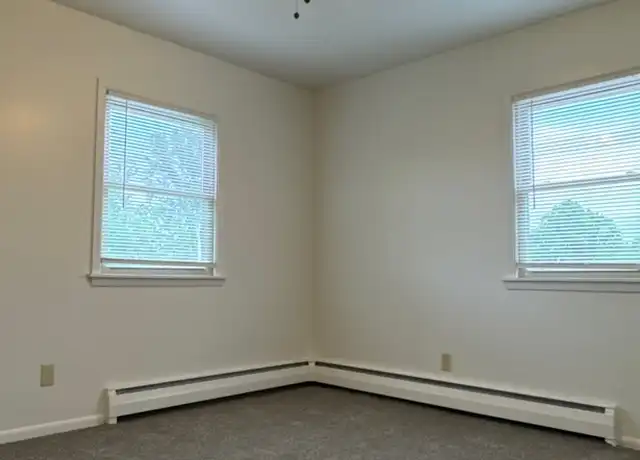 Property at 3220 81st St E Unit 9, Inver Grove Heights, MN, 55076, 1 bed, 1 bath, [object Object]