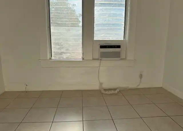 Property at 1621 Van Buren St Unit 7, Hollywood, FL, 33020, 1 bed, 1 bath, [object Object]