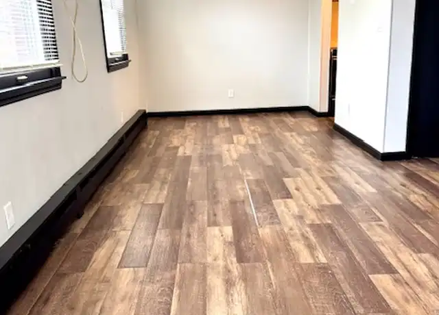 Property at 1301 Mitchem Dr Unit 1, Urbana, IL, 61801, 2 beds, 1 bath, [object Object]