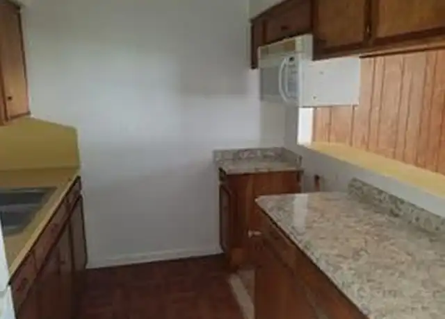 Property at 3200 Waller St Unit 1, Waller, TX, 77484, 1 bed, 1 bath, [object Object]