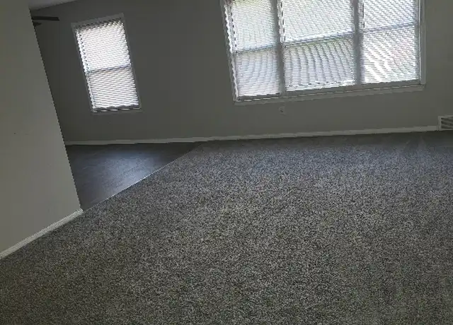 Property at 31577 Fraser Dr #3, Fraser, MI, 48026, 2 beds, 1 bath, [object Object]
