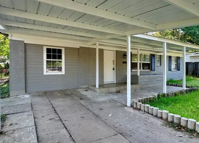 Property at 103 Park Cir, Texarkana, TX, 75503, 4 beds, 1 bath, [object Object]