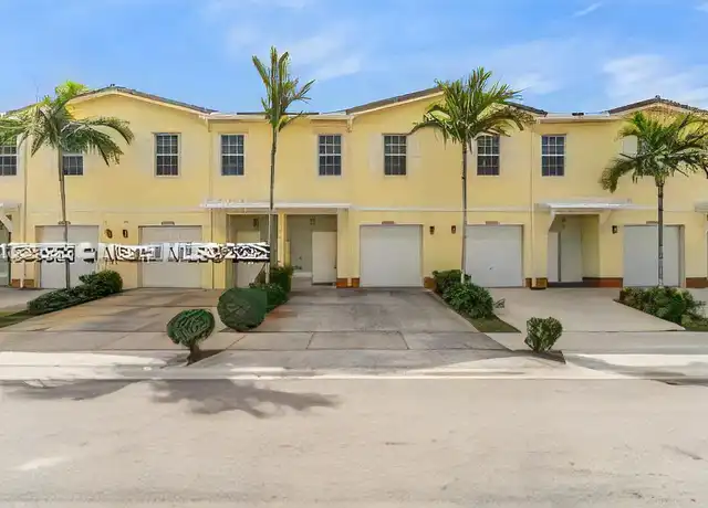 Property at 4040 NW 11th St #4040, Lauderhill, FL, 33313, 3 beds, 2.5 baths, [object Object]