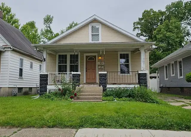 Property at 1909 S 2nd St, Springfield, IL, 62704, 2 beds, 2 baths, [object Object]