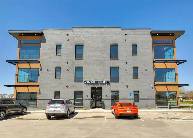 Property at Vintage Lofts - Ankeny - 1675 SW Magazine Rd, Ankeny, IA, 50023, 1 bed, 1 bath, [object Object]