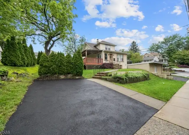Property at 1096 Broad St, Clifton, NJ, 07013, 1 bed, 1 bath, [object Object]